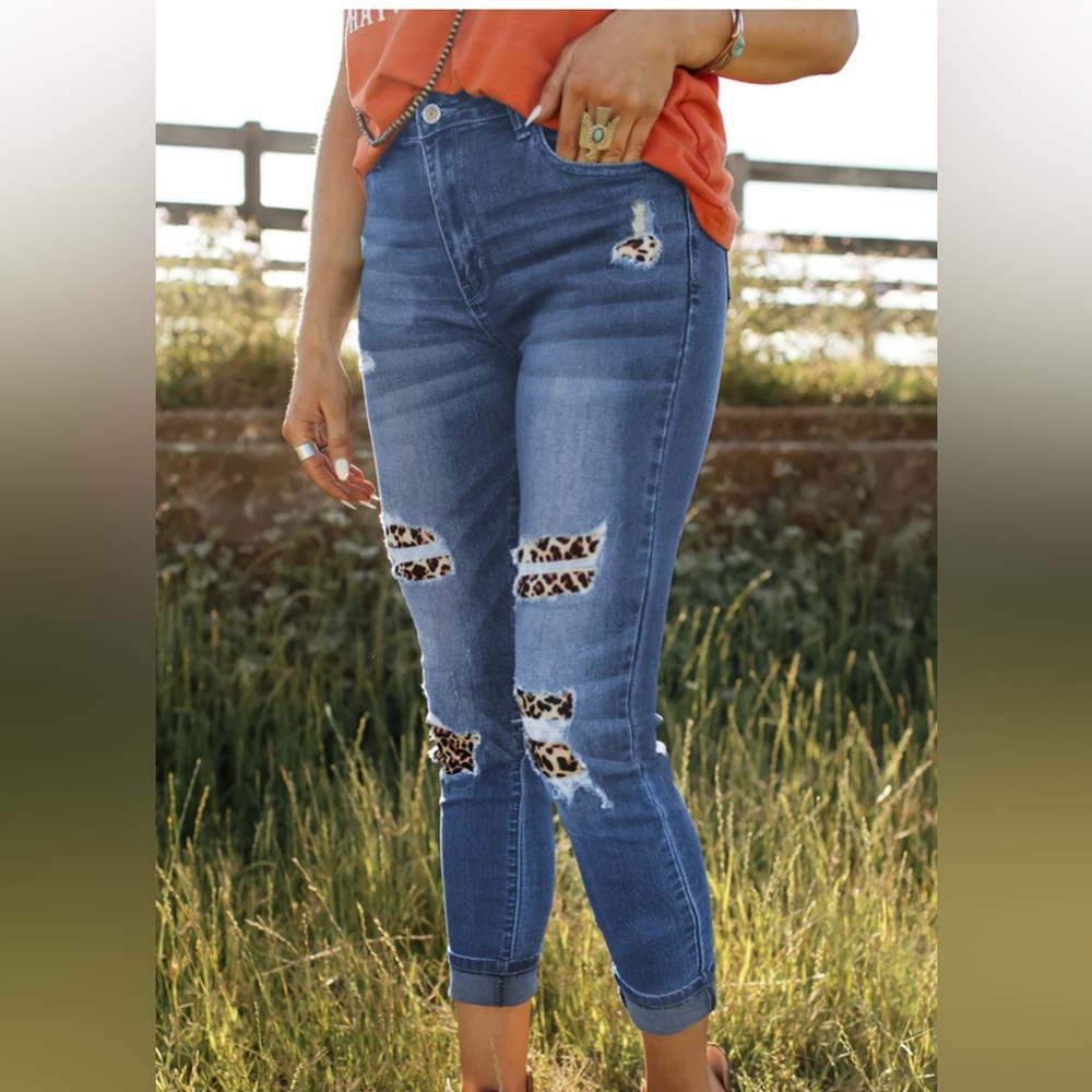 Leopard patch jeans-True Craft size 9 ‼️Make an Offer‼️
